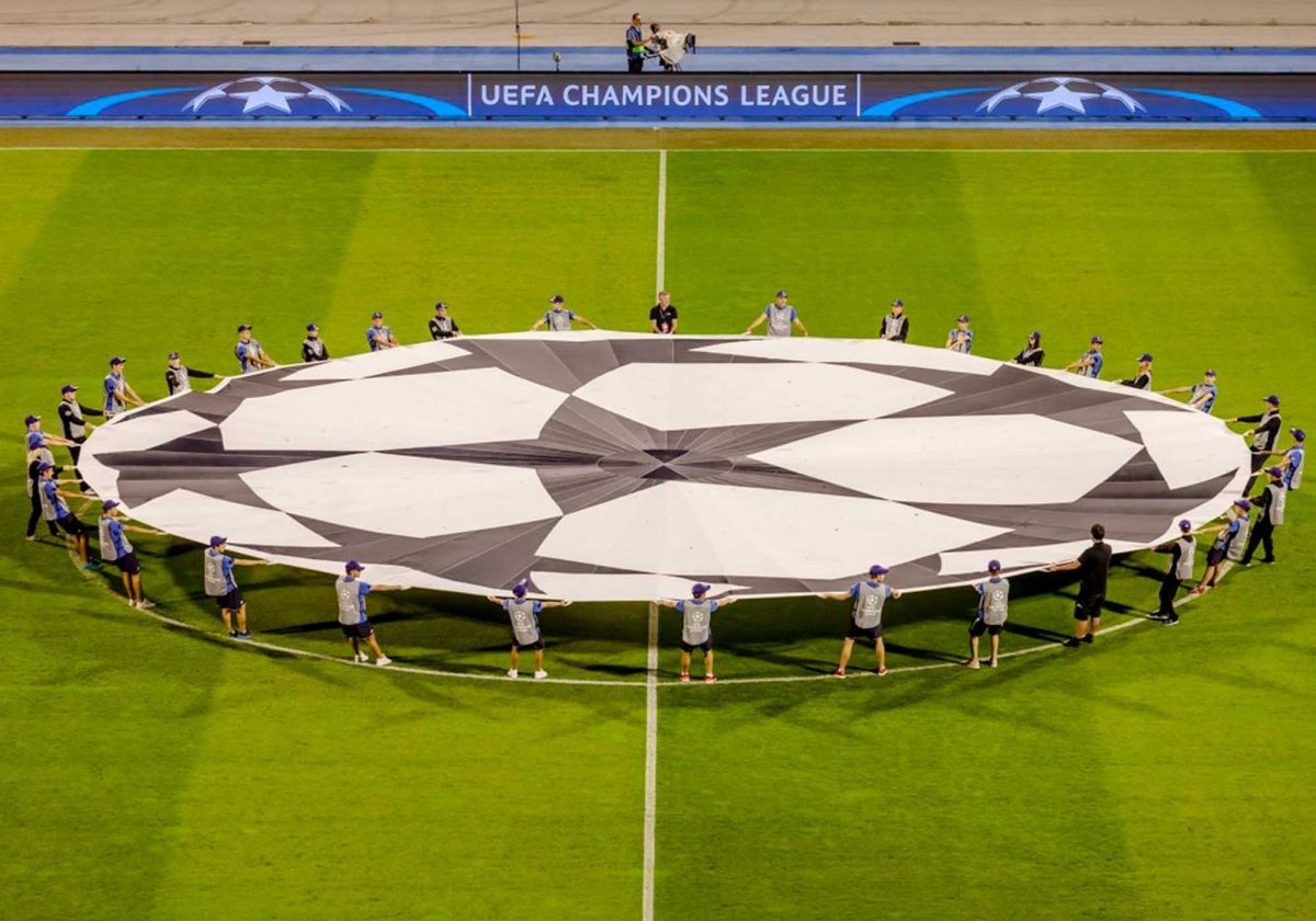 UEFA Center Circle Carriers on the field